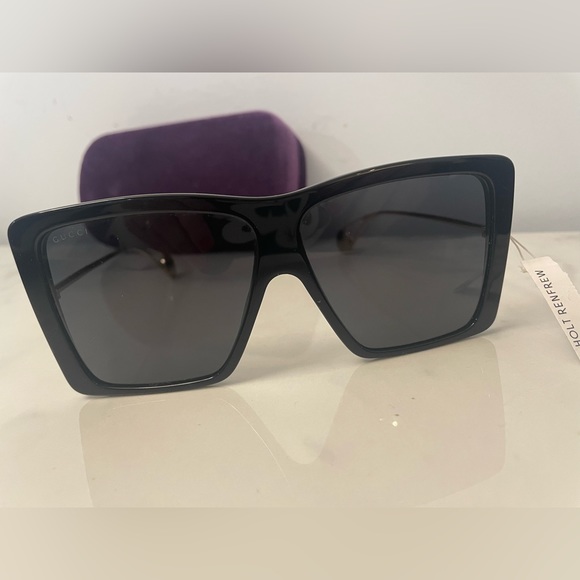 Gucci Sunglasses - Picture 1 of 7
